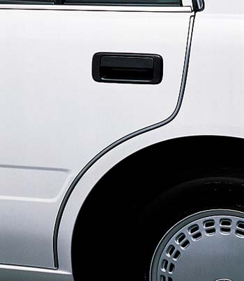 Защита края двери (комплект нержавеющий) для Toyota COMFORT TSS13Y-BEPDK (Авг. 2009 – Авг. 2010)
